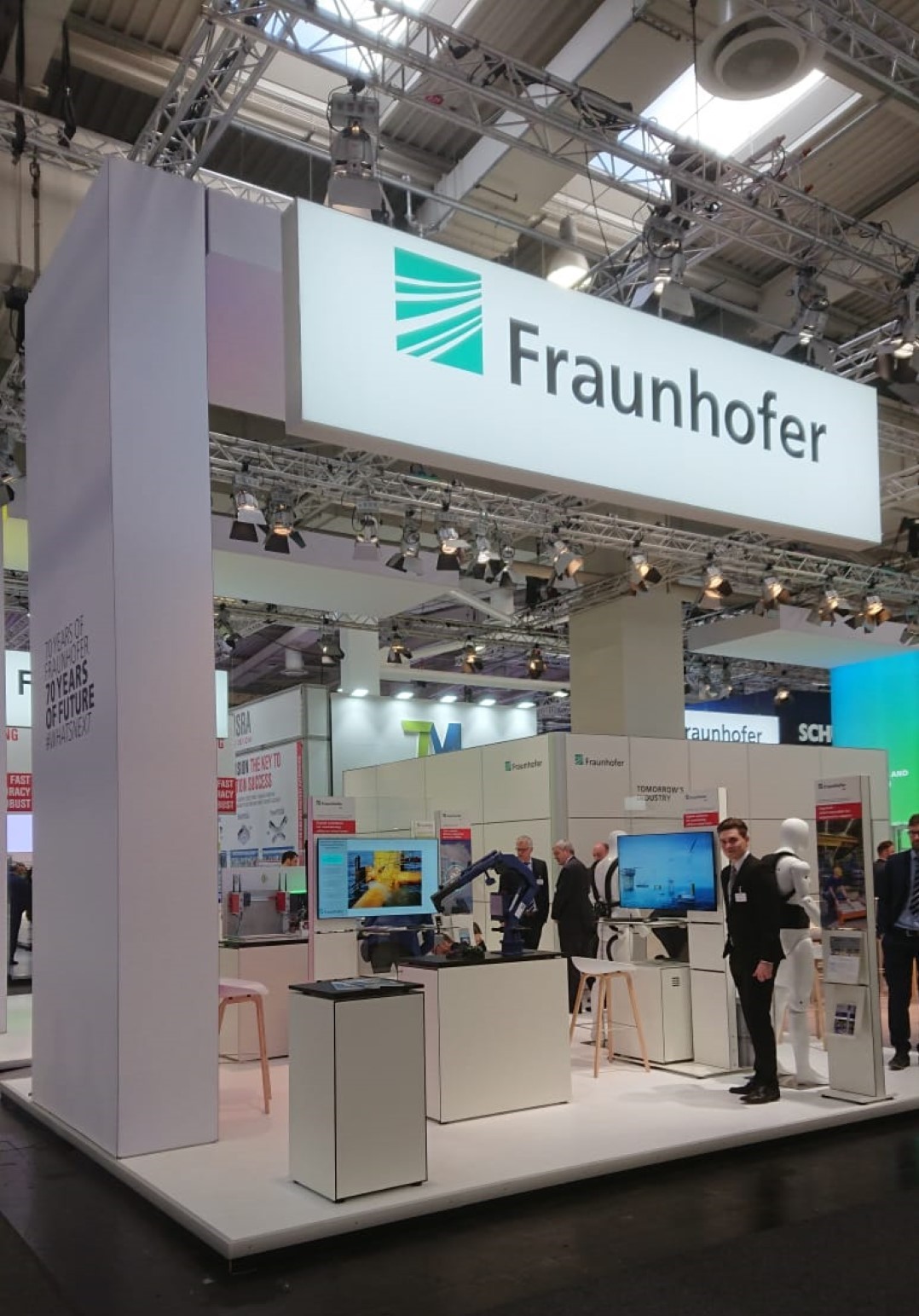 Stand des Fraunhofer-Verbund Produktion (Halle 17, Stand C24)